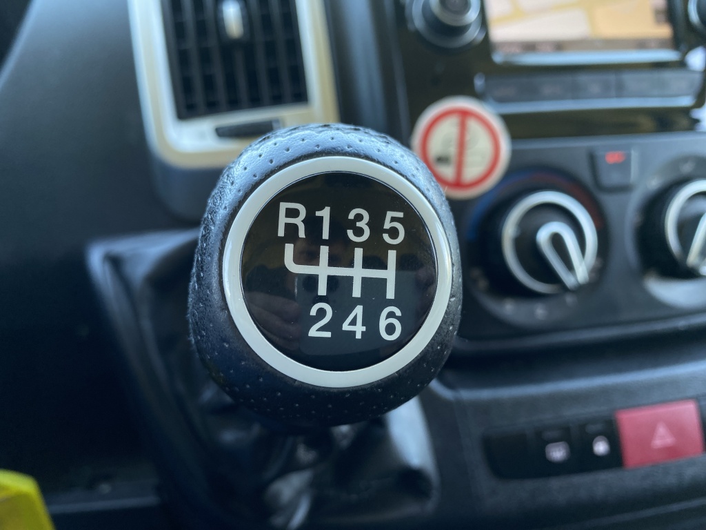31154847-25.jpg